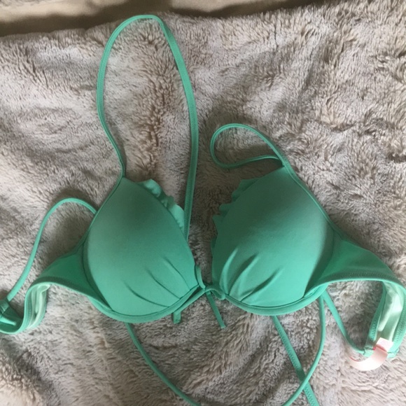 Victoria's Secret Other - Victoria’s Secret Bathing Suit Top!